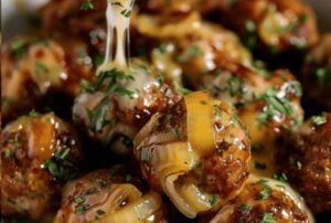 Slow Cooker French Onion Meatballs Recipe