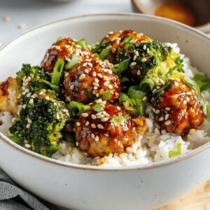Sweet & Spicy Sesame Chicken Meatball Bowls Recipe