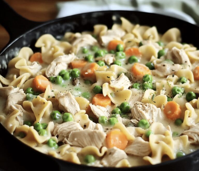 Chicken Pot Pie Noodle Skillet Recipe