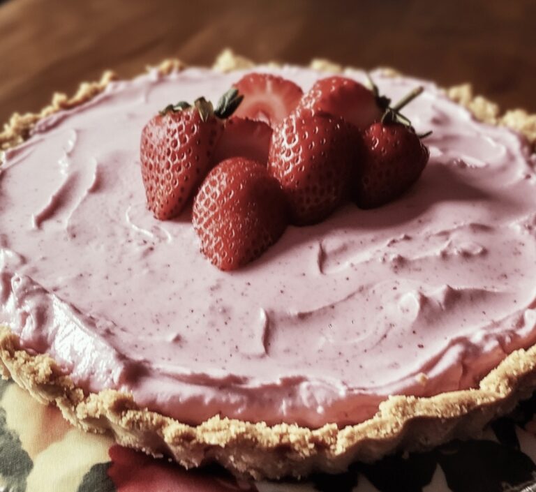 Silky Strawberry Icebox Pie Recipe