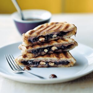 Crispy Chocolate-Hazelnut Panini Recipe