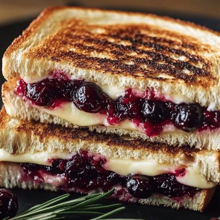 Gourmet Cranberry Brie & Mozzarella Grilled Sandwich Recipe