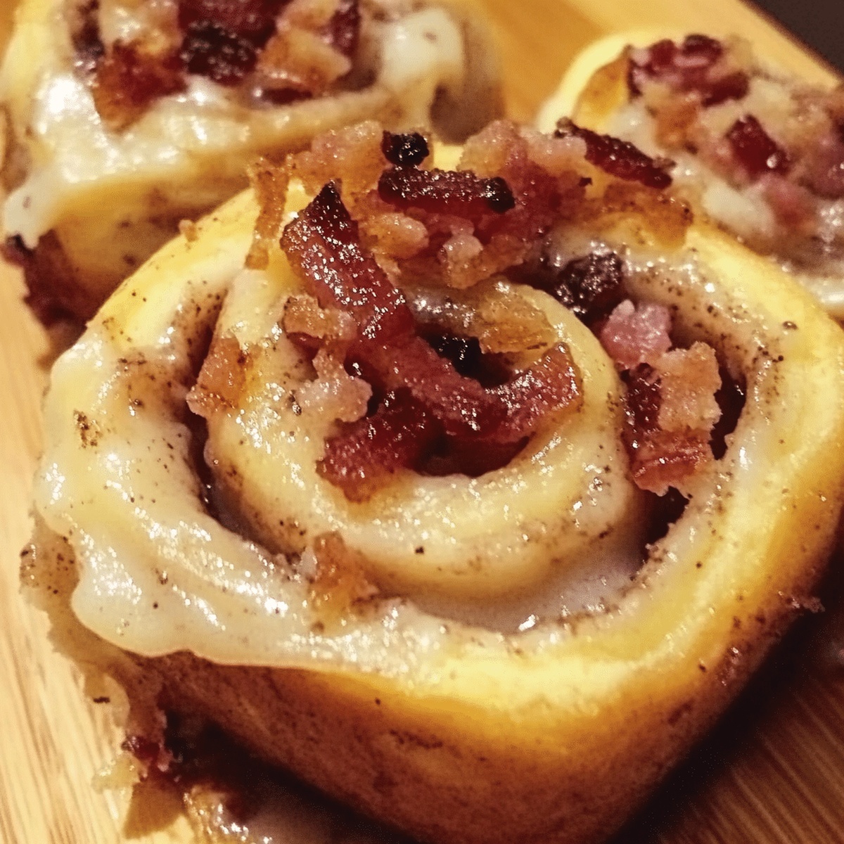 Maple Bacon Cinnamon Rolls Recipe