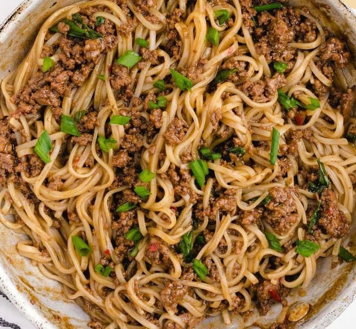 Mongolian Ground Beef Noodles Recipe