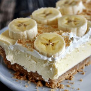 Velvety Banana Cream Cheesecake Recipe