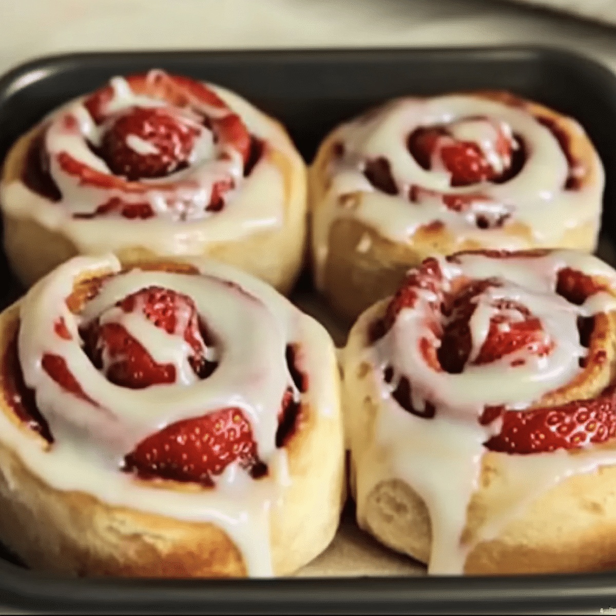 Gooey Strawberry Cheesecake Cinnabon Rolls Recipe