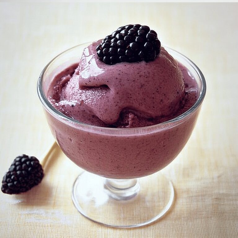 Dreamy Blackberry-Banana Ice Cream Recipe
