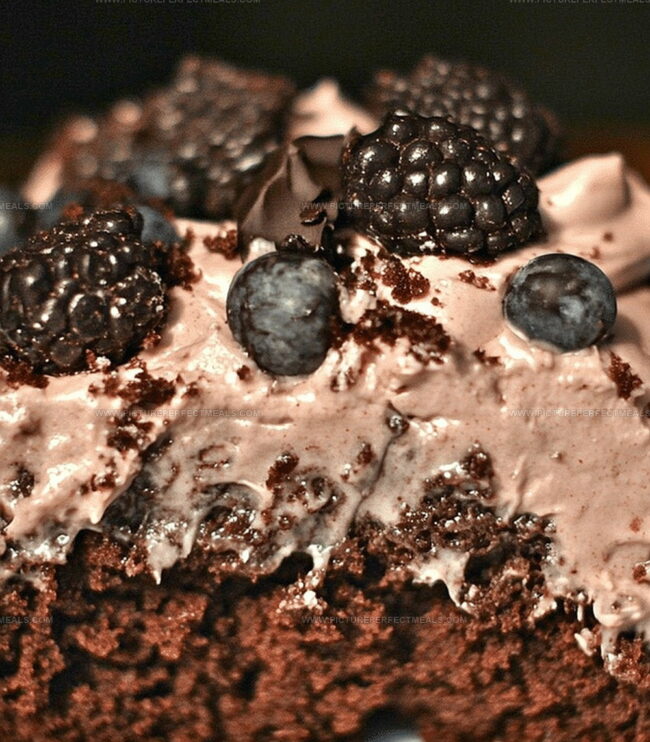 How to Build a Layered Dirt Cake in Minutes