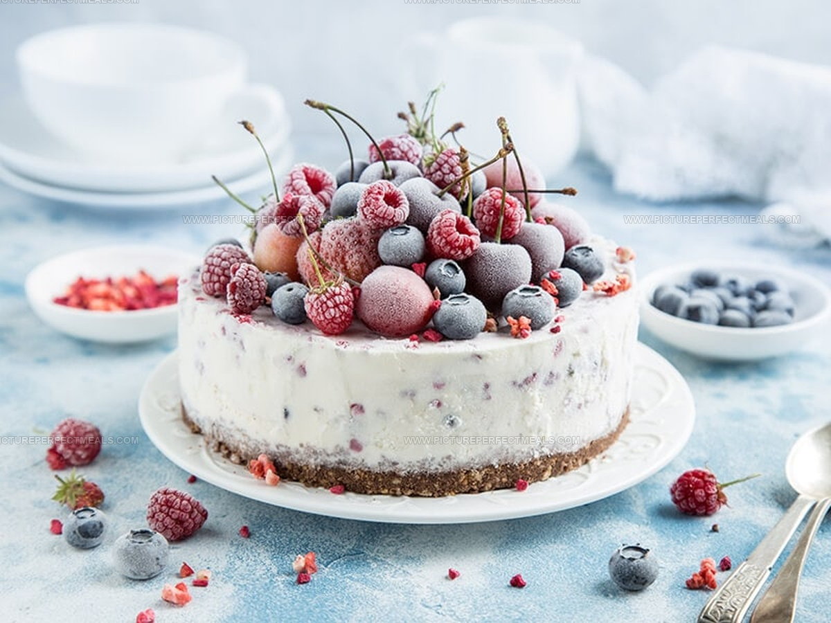 Torte or Cake: What’s the Sweetest Dessert Option?