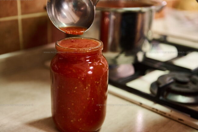 DIY Passata from Fresh Tomatoes