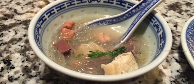 Duck Blood And Vermicelli Soup (Ya Xie Fen Si Tang)