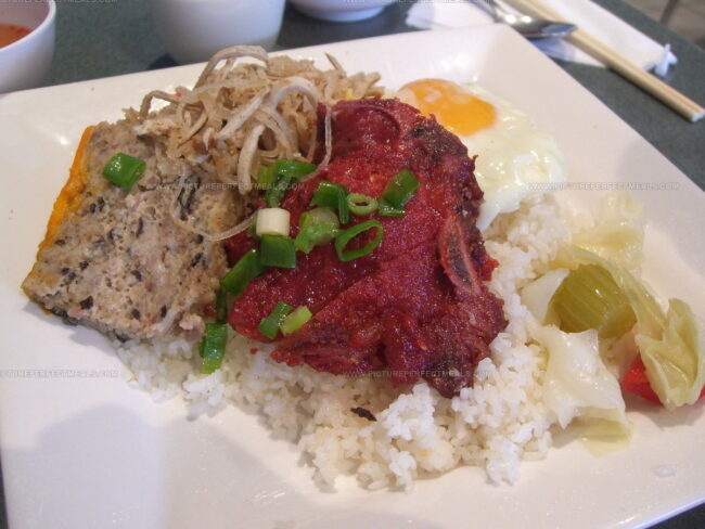 Broken Rice With Grilled Pork (Com Tam Suon)